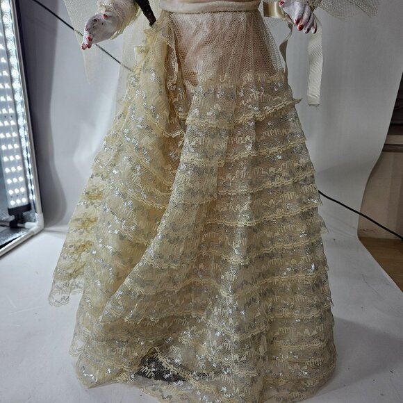 Haunted Scary Girl Bride Porcelain Doll Spooky Artist Hand Painted OOAK 28" - Picture 4 of 14